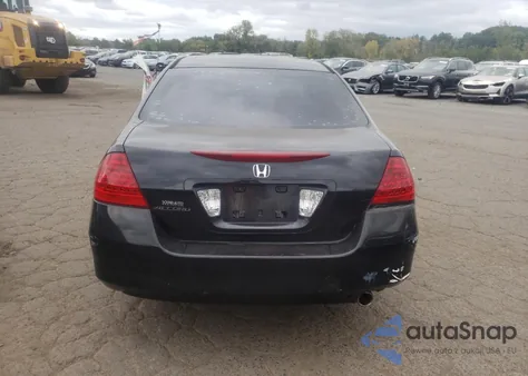 2006 Honda Accord Se z USA, uszkodzony, nr VIN 1HGCM563X6A021152
